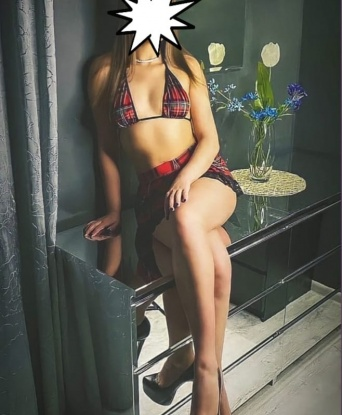 💋 Со мной ты окунешься в мир наслаждений и блаженства, которые только я могу тебе предоставить. 👄 Я предлагаю широкий спектр услуг, включая классический секс, оральные ласки, эротический массаж и многое другое. 🌟 Отзывы о моих умениях говорят сами за себя – мои клиенты остаются довольны и всегда возвращаются ко мне снова. 🔥 Подтверждение моей красоты и соблазнительности ты можешь найти на моих фото, которые я с удовольствием скину тебе. 😉 Жду твоего звоночка, чтобы воплотить все наши фантазии в реальность. До скорой встречи, милый! 💕 Таша